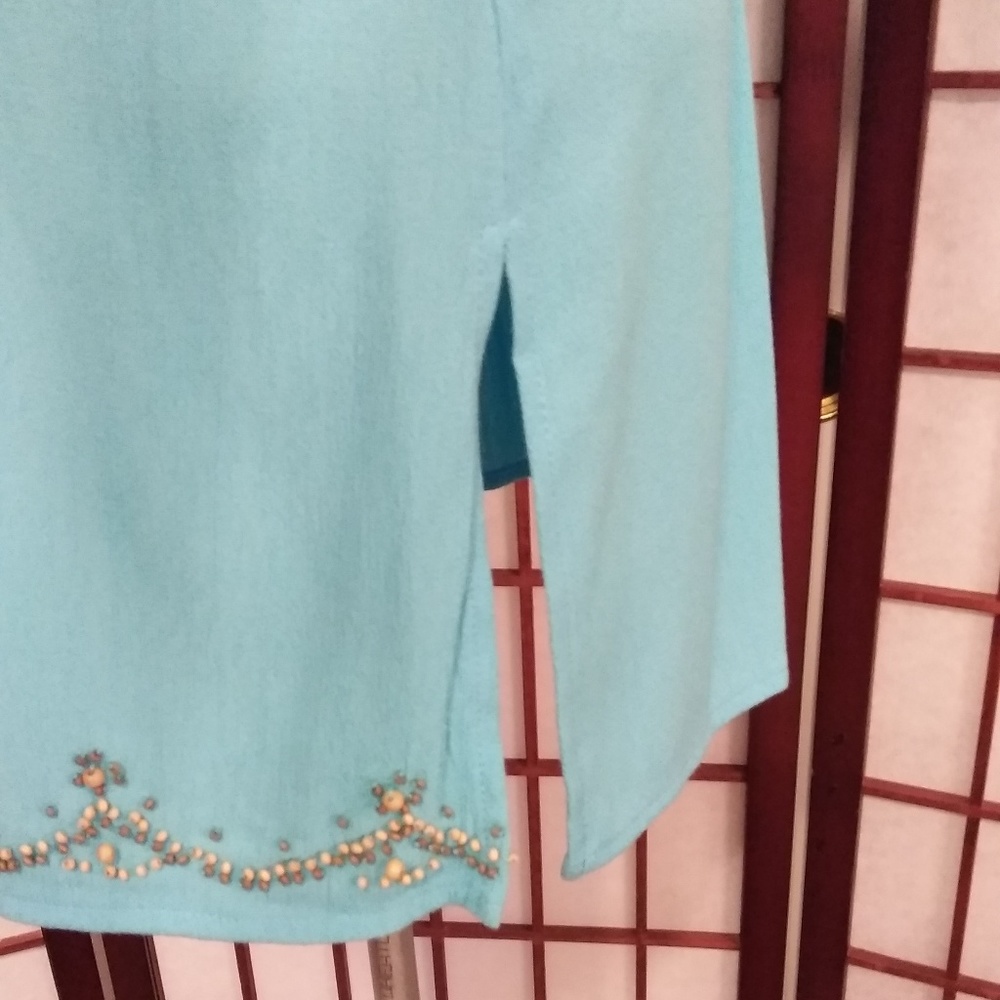 3/$15 CLOSET CLOSING TURQUOISE BEADED BLOUSE - Picture 5 of 7